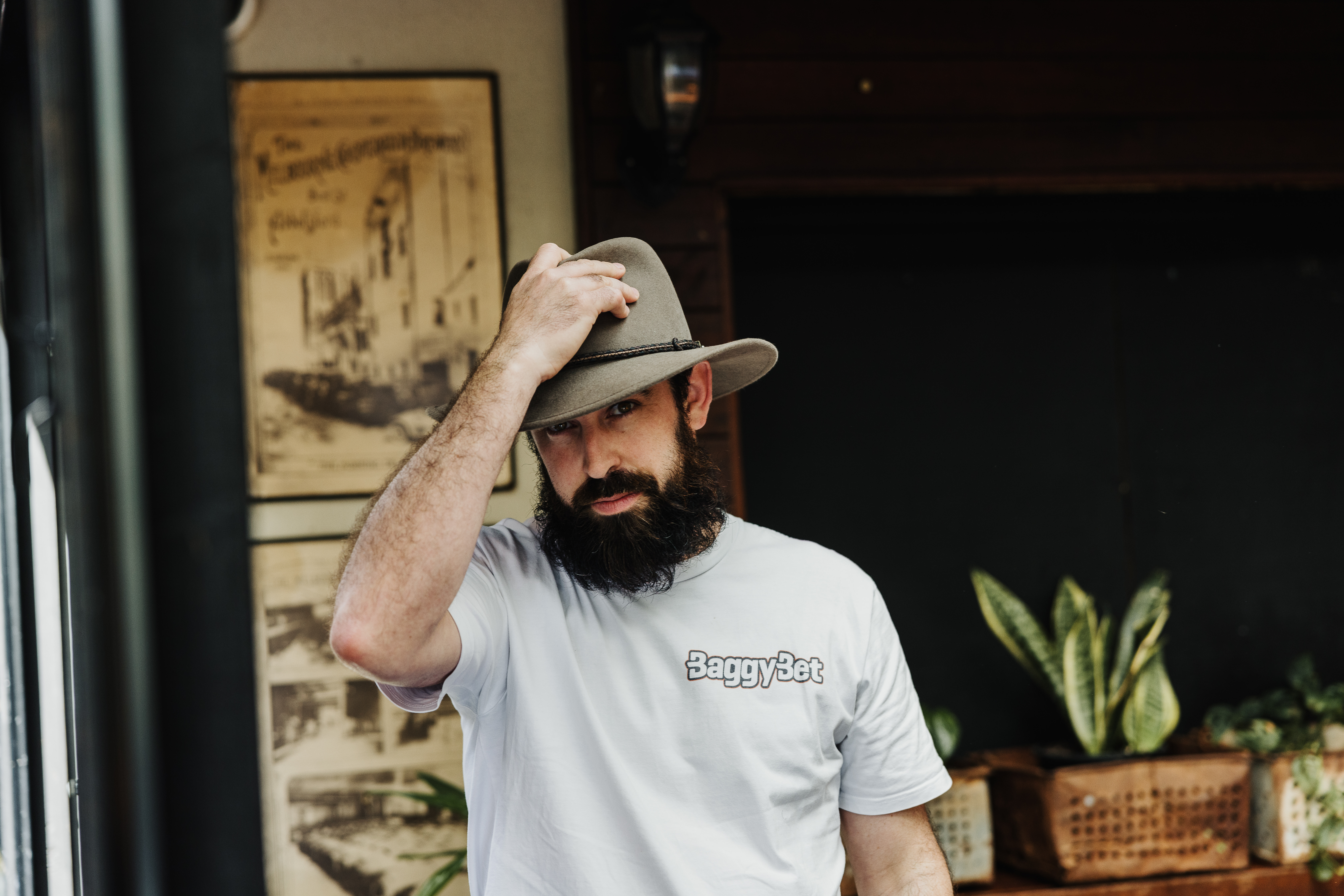 Sandown Preview: Jack Dickens on King Zephyr, The Volta, and Why He Calls It God's Carpet